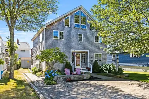 106 S TIBBETTS Avenue, Wells, ME 04090