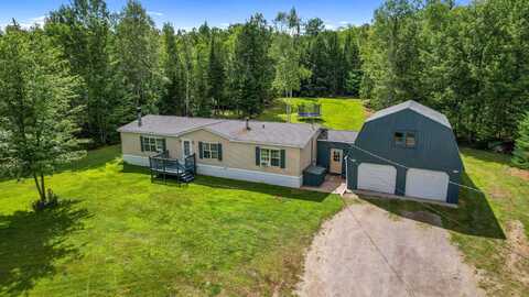 469 Townhouse Road, Kenduskeag, ME 04450