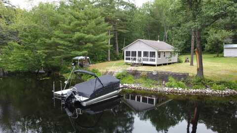 23 Merrow Lane, Smithfield, ME 04978