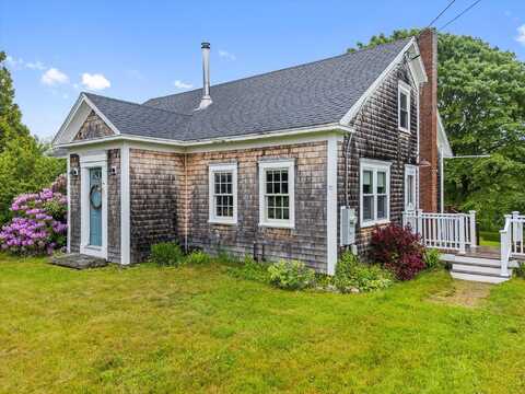 10 Martin Point Road, Friendship, ME 04547