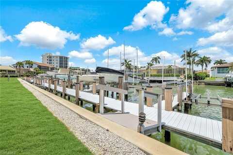 889 COLLIER, MARCO ISLAND, FL 34145