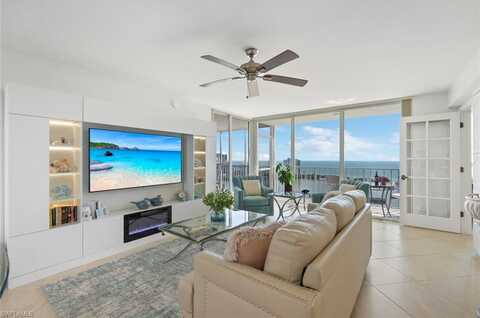 5550 Heron Point Dr, NAPLES, FL 34108