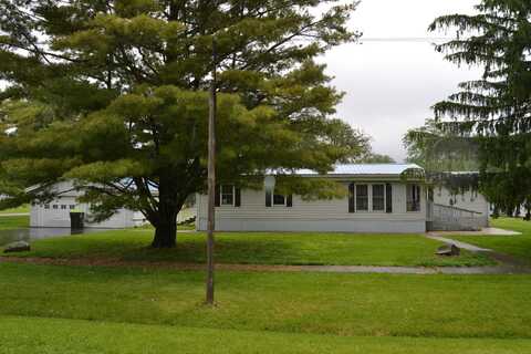 58 Oak Street, Weldon, IL 61882