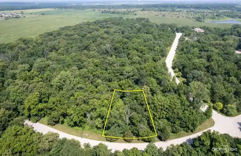 7301 Fitkins Drive, Oswego, IL 60543