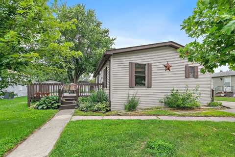 84 Birch, Sandwich, IL 60548