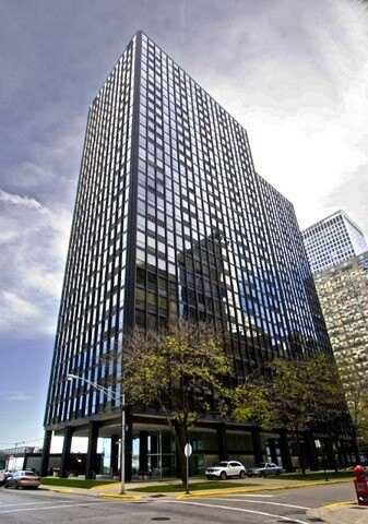 910 N LAKE SHORE Drive, Chicago, IL 60611