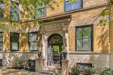 1707 N Crilly Court, Chicago, IL 60614
