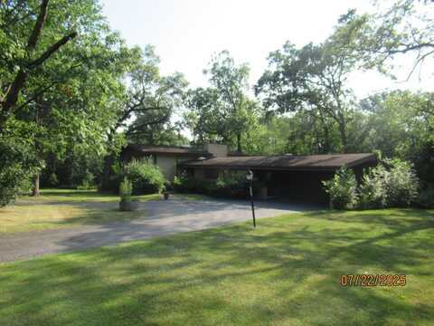 2592 Oakwood Drive, Olympia Fields, IL 60461