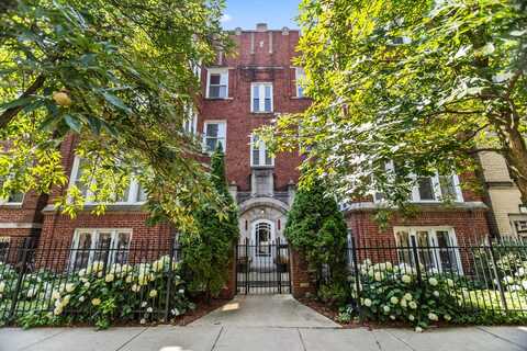 1633 W Estes Avenue, Chicago, IL 60626