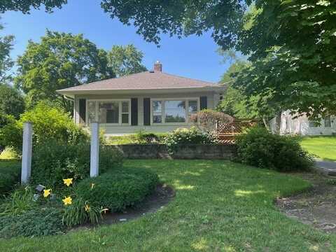 4052 Old Grand Avenue, Gurnee, IL 60031