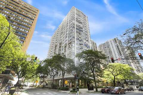 5757 N Sheridan Road, Chicago, IL 60660
