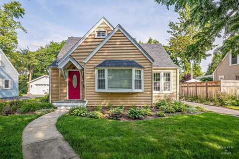 72 ELM Street, Crystal Lake, IL 60014