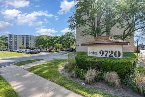 9720 S Pulaski Road, Oak Lawn, IL 60453