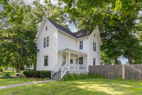 12016 Main Street, Huntley, IL 60142