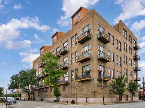 2545 S Dearborn Street, Chicago, IL 60616