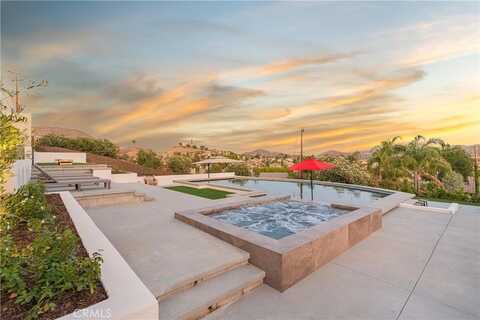 22241 San Joaquin Drive W, Canyon Lake, CA 92587