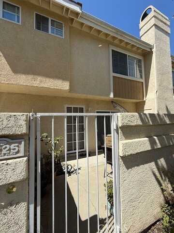 5225 Columbus Place, Oxnard, CA 93033