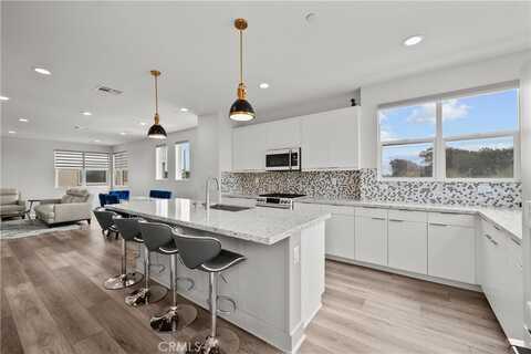 1068 Canal Street, Oxnard, CA 93035