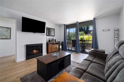1237 E 6th Street, Long Beach, CA 90802