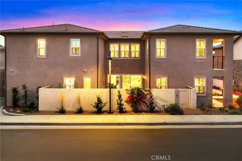 208 Zawn, Irvine, CA 92618
