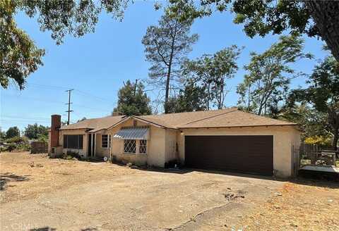 13655 Sayre Street, Sylmar, CA 91342