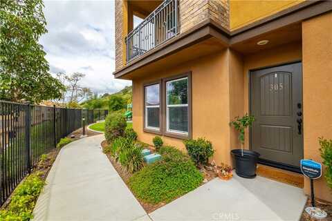 305 Mission Terrace Ave, San Marcos, CA 92069