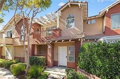 67 Santa Barbara Court, Lake Forest, CA 92610