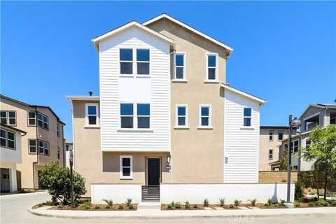 418 Lobata, Irvine, CA 92618