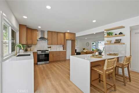 24711 Acropolis Drive, Mission Viejo, CA 92691