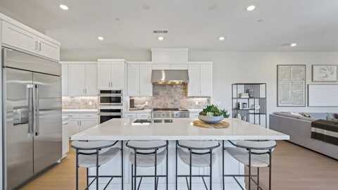 438 Sonia, Irvine, CA 92618