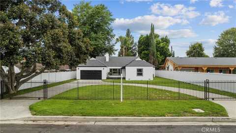7307 Forbe Avenue, Lake Balboa, CA 91406