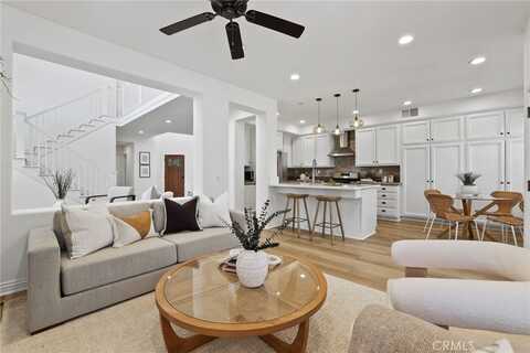 35 Blazewood, Lake Forest, CA 92610