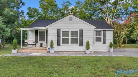 1053 County Road 570, Rainsville, AL 35986