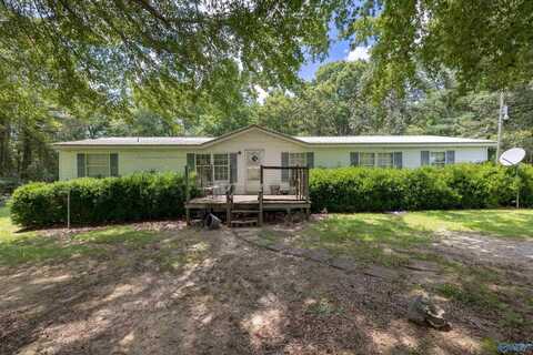 73 Marquiss Road, Hodges, AL 35571