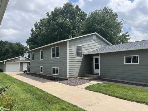 812 Ramsey Street, West Burlington, IA 52655