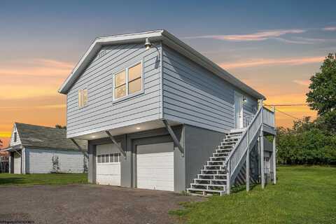 441 Kensington Avenue, Star City, WV 26505