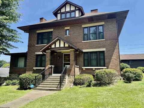 909 7th Street, Fairmont, WV 26554