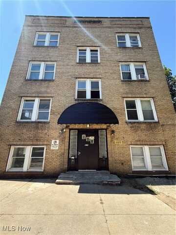 976 E 70th Street, Cleveland, OH 44103