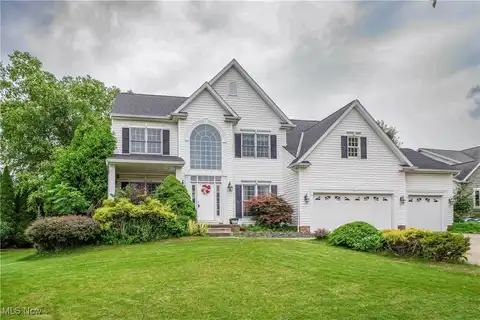 3359 Churchill Downs, Stow, OH 44224