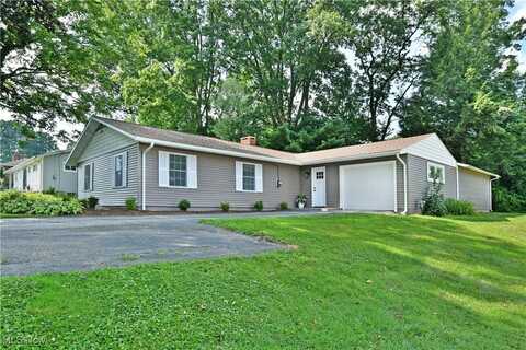 7655 Connelly Road, Masury, OH 44438