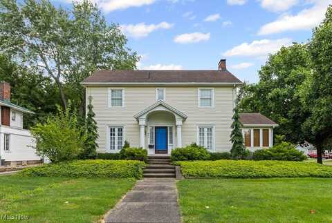 495 W Ohio Avenue, Sebring, OH 44672