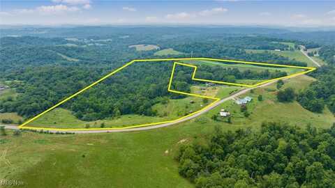 Big Muskie Drive, Chandlersville, OH 43727