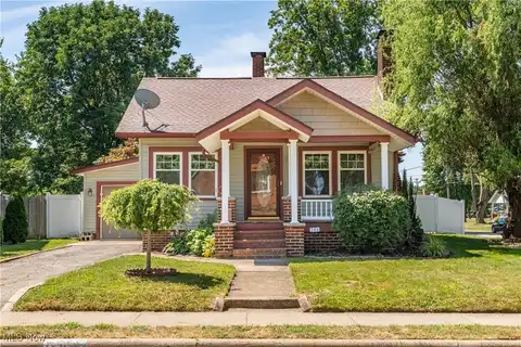204 5th Street NE, North Canton, OH 44720