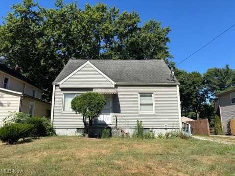 560 Massillon Road, Akron, OH 44306