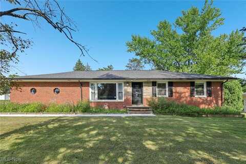 8237 Marianna Boulevard, Broadview Heights, OH 44147