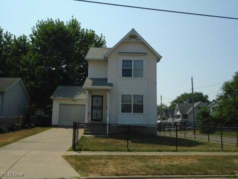 942 Lakeview Road, Cleveland, OH 44108