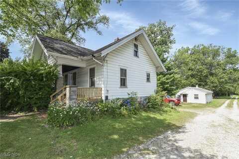 32074 Center Ridge Road, North Ridgeville, OH 44039