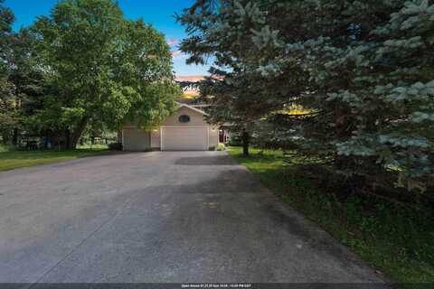 N8064 Island View Lane, Crivitz, WI 54114
