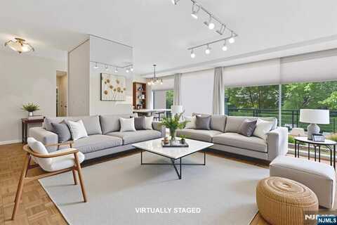 4 Horizon #416, Fort Lee, NJ 07024