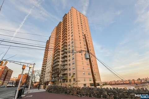 6600 Boulevard East 22J, West New York, NJ 07093